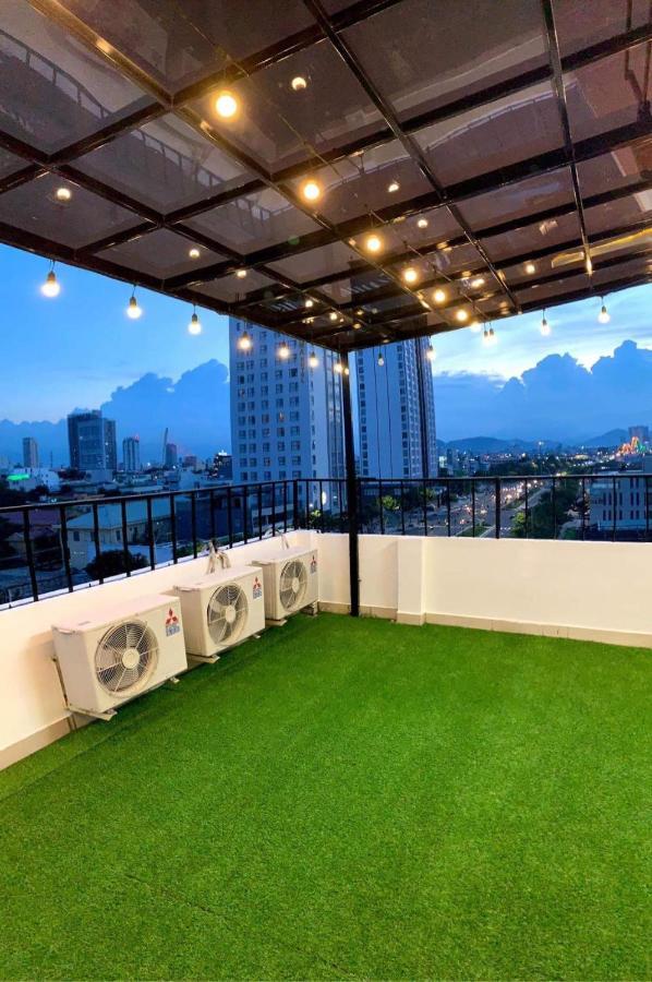 Khanh Vinh Hotel Дананг Экстерьер фото