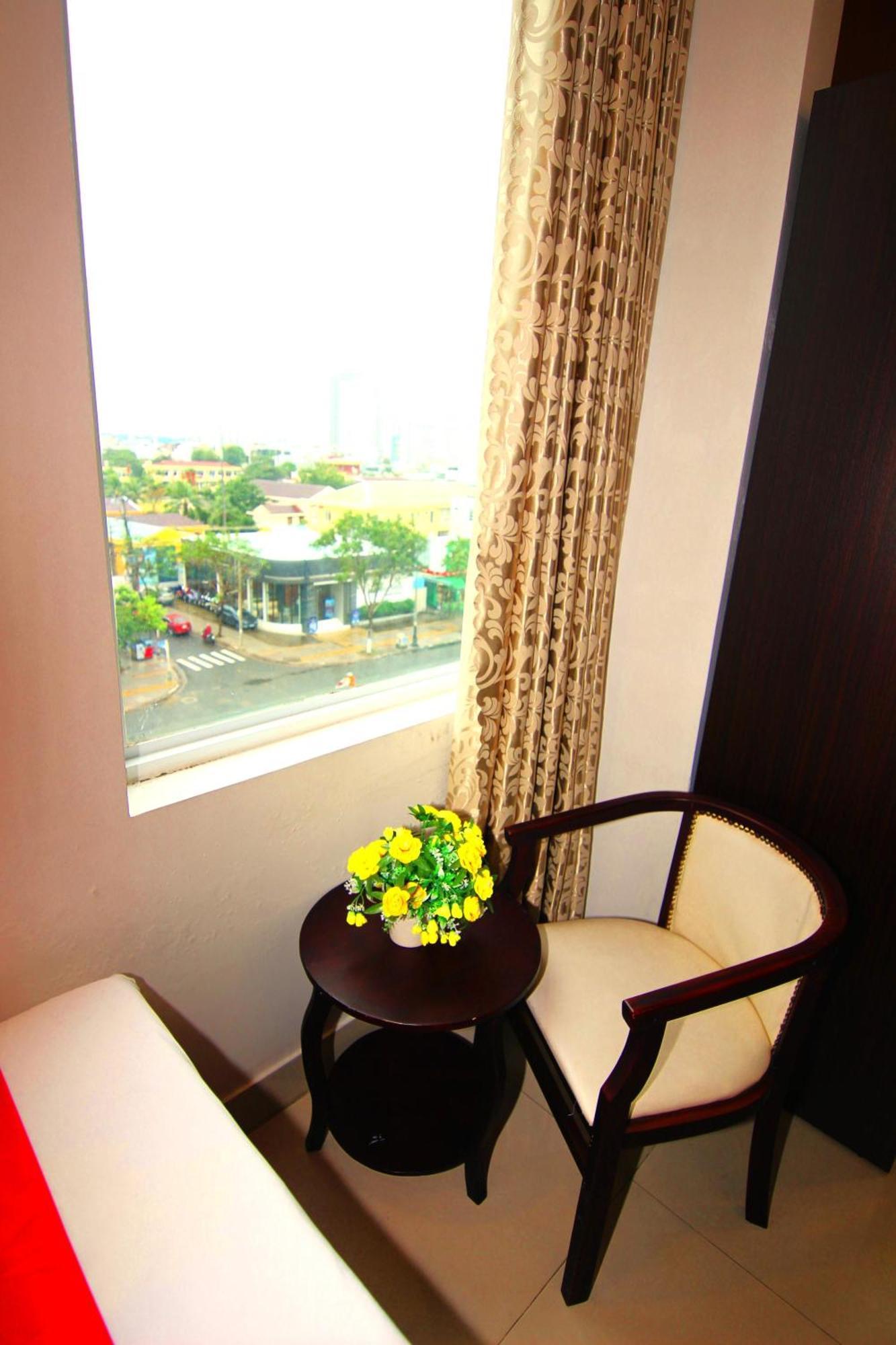 Khanh Vinh Hotel Дананг Экстерьер фото