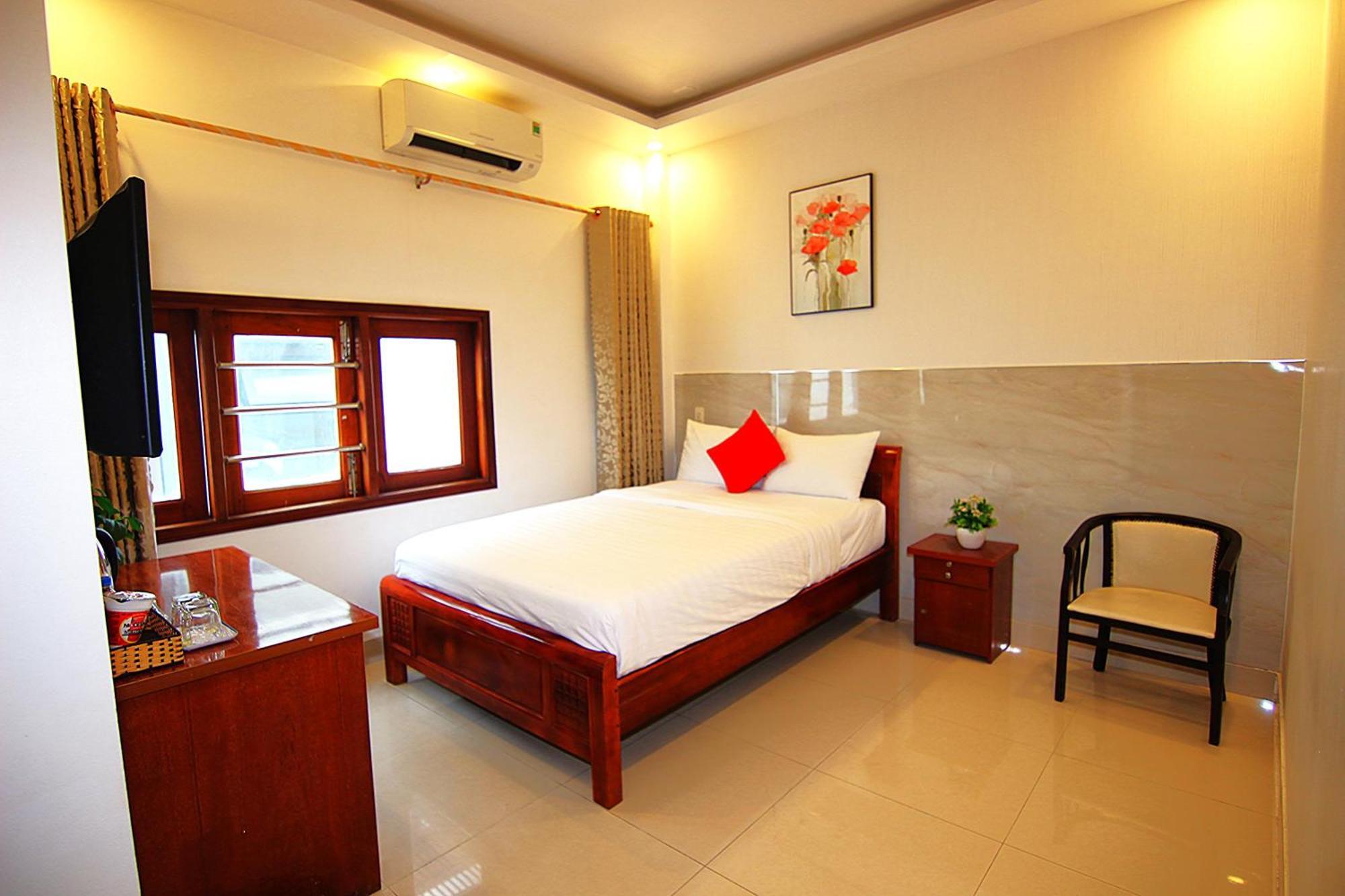 Khanh Vinh Hotel Дананг Экстерьер фото