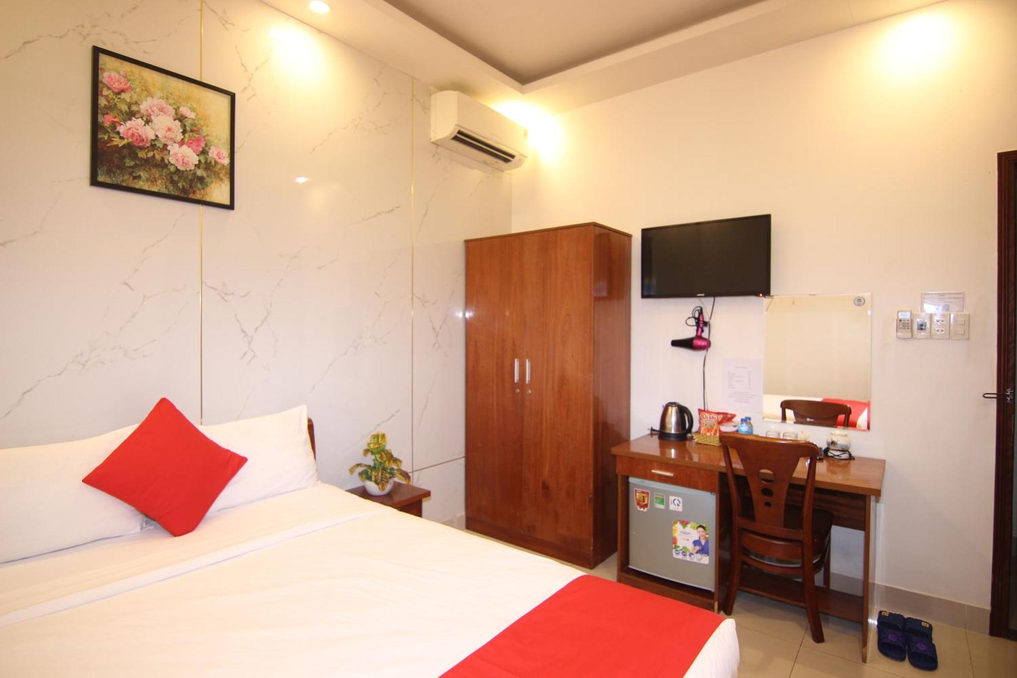 Khanh Vinh Hotel Дананг Экстерьер фото