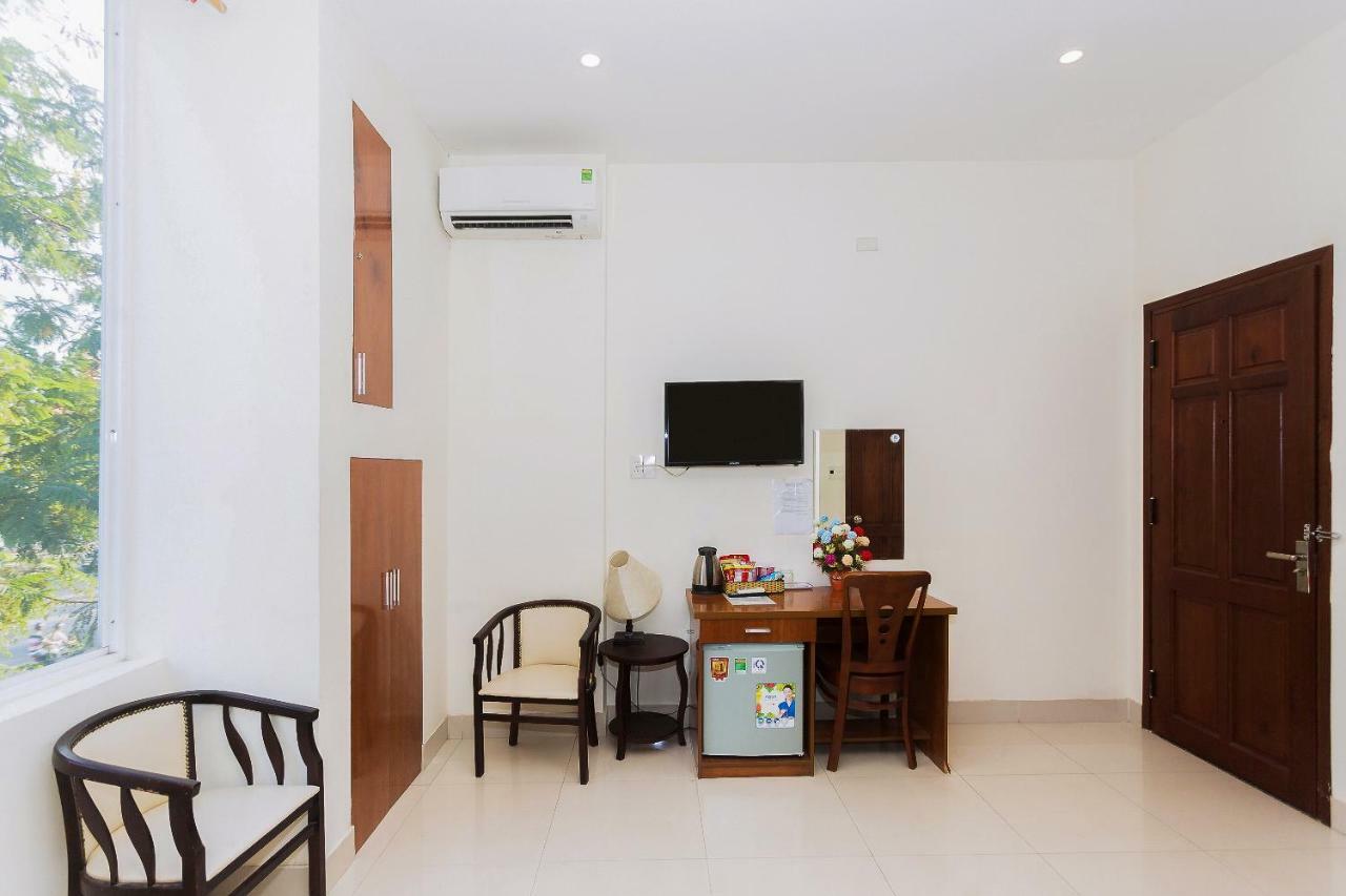 Khanh Vinh Hotel Дананг Экстерьер фото